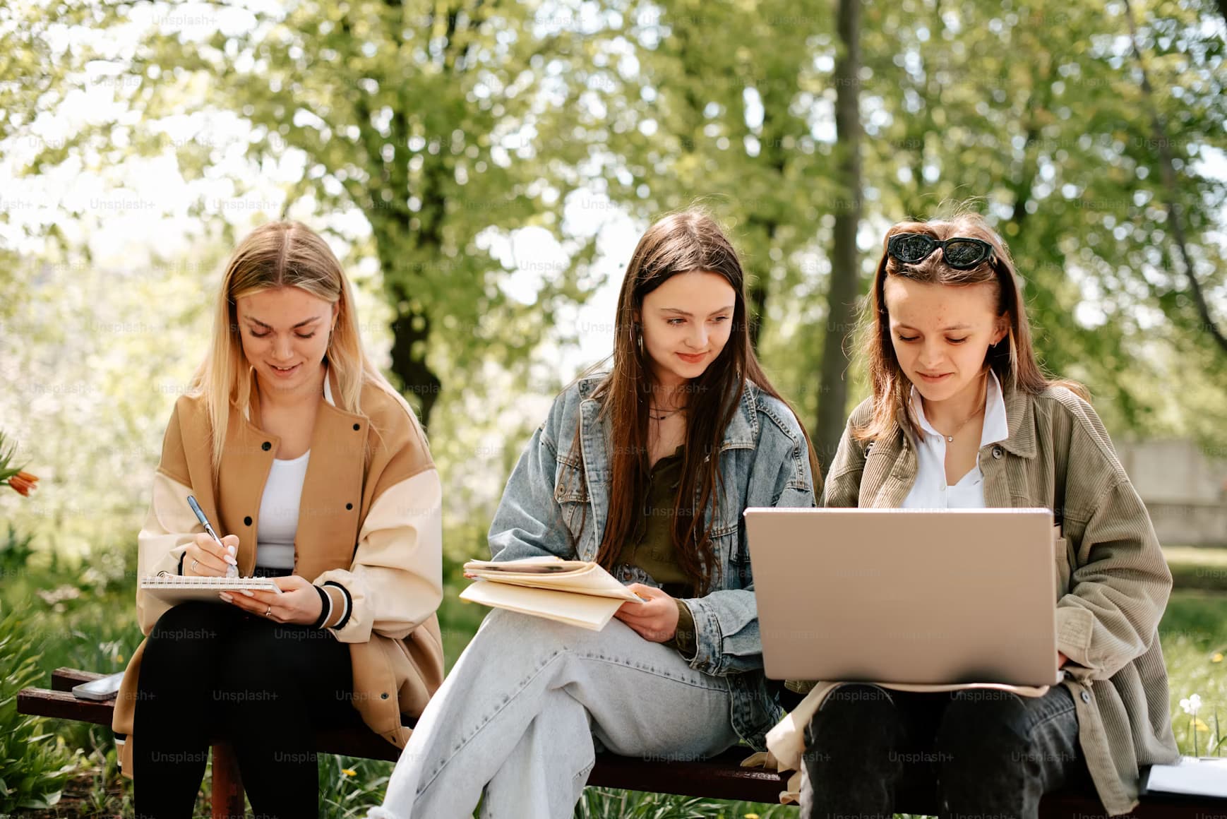 Abroad University for MBA: Top Universities, Courses, Fees & Eligibility